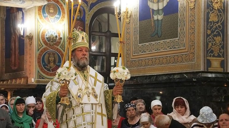 Предстоятель Молдавской Православной Церкви обратился к Петру Порошенко по поводу Почаевской лавры - фото 1