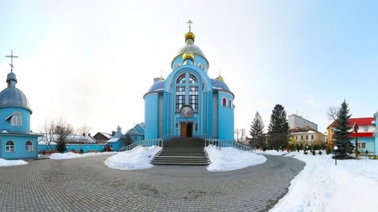 В Коломые клирики и паства Николаево-Успенского собора присоединились к ПЦУ - фото 1