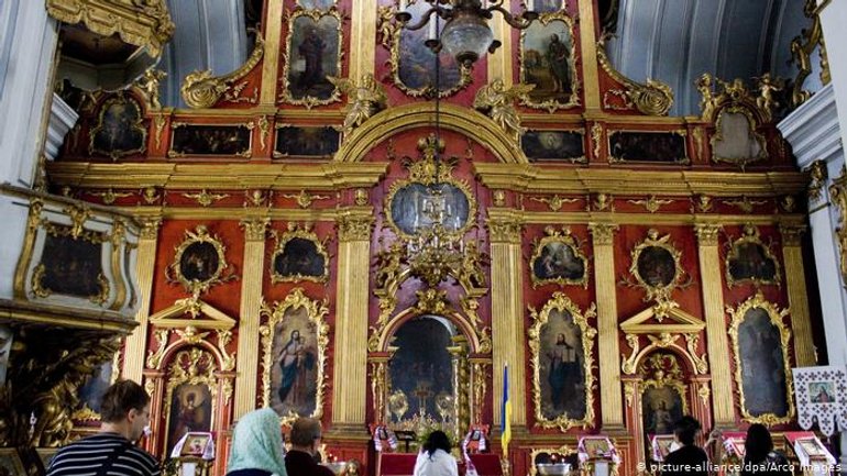 Церковна франшиза: як фінансуються релігійні громади в Україні - фото 1