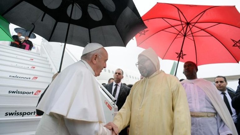 Папа Франциск прибув з дводенним візитом до Марокко - фото 1