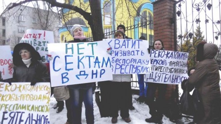 Moscow Snuffs Out Religious Liberty in Eastern Ukraine - фото 1