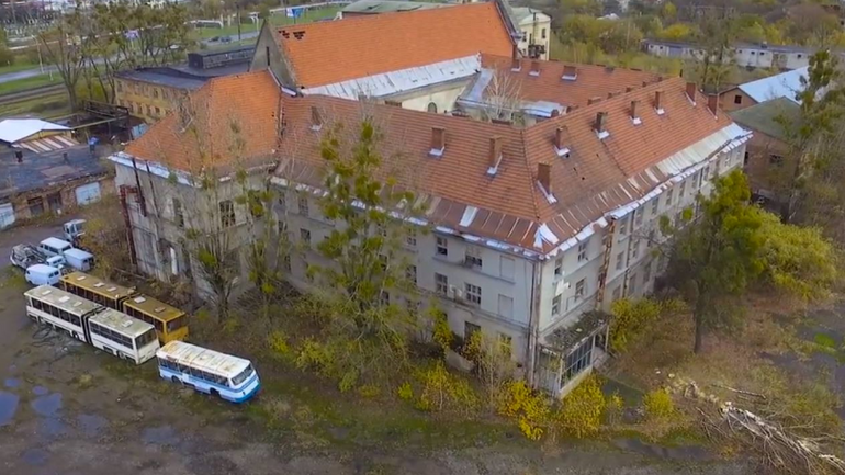 У Львові просять врятувати від руйнації монастир ордену кармелітів босих - фото 1