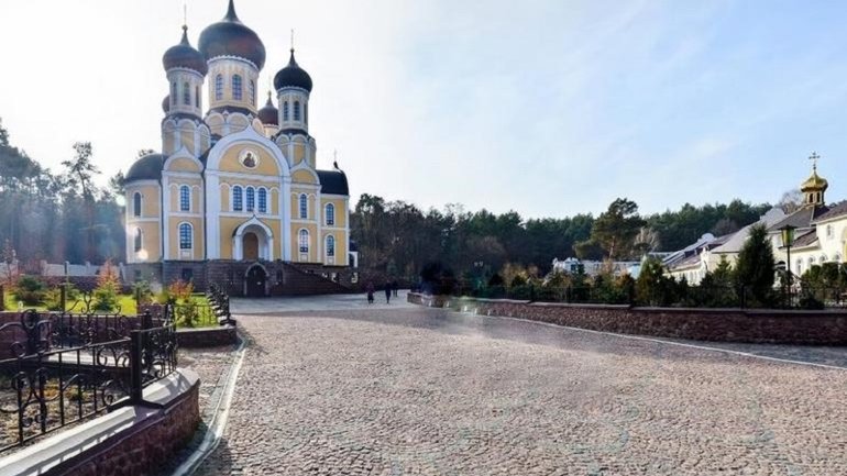 У Житомирі обікрали монастир УПЦ МП - фото 1