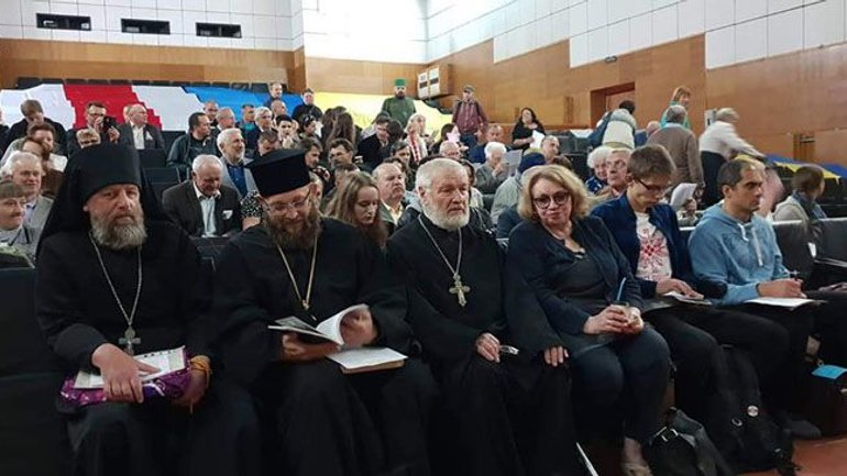 У Чернігові відбувалася конференція «Білоруська інтелігенція в підтримці Білоруської Автокефальної Православної Церкви» - фото 1