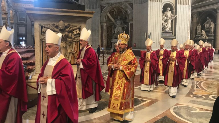 Глава та єпископи УГКЦ взяли участь у похороні кардинала Акіле Сільвестріні - фото 1