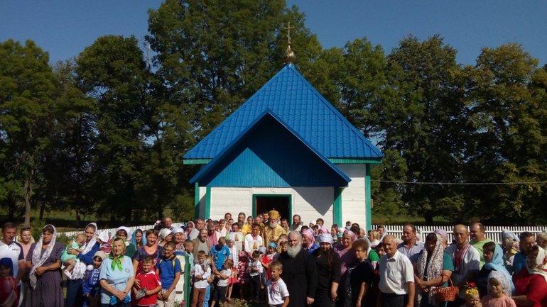 «Гонимая» Церковь: УПЦ (МП) в Житомирской и Одесской областях освятила новые храмы - фото 1