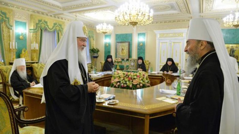 Патріарх Кирил подякував Предстоятелю УПЦ МП за вірність - фото 1