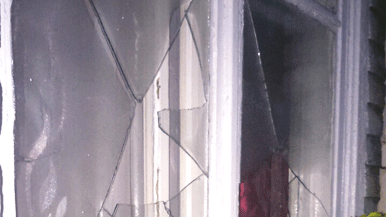 На Волині священник УПЦ МП заявив, що йому побили вікна прихильники ПЦУ - фото 1