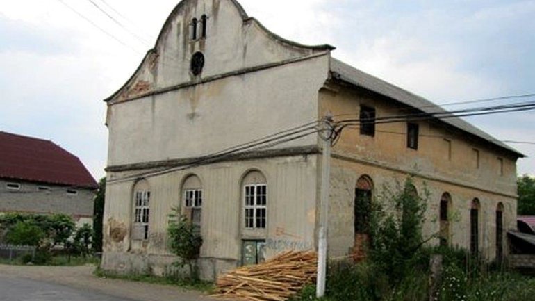 Transcarpathia wants to preserve one of the oldest synagogues in Western Ukraine - фото 1