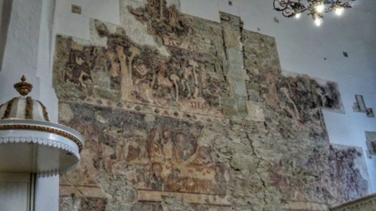 У церкві на Закарпатті виявили фрески XIV століття - фото 1