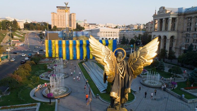 День достоинства и свободы в Киеве начнется и завершится молитвами за героев Небесной сотни - фото 1