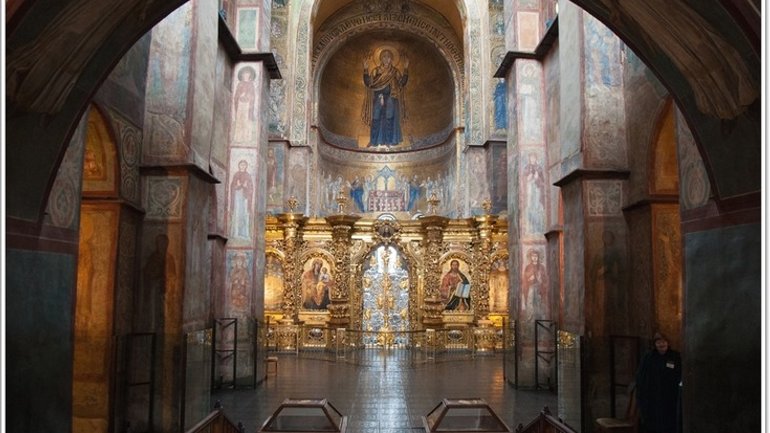 У Софії Київській знайшли нові фрагменти фресок і мозаїк - фото 1