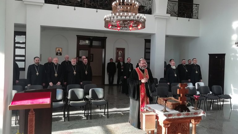 Єпископи УГКЦ помолилися за загиблих Героїв Крут - фото 1