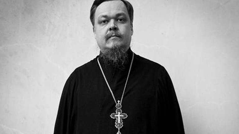Патриарх Кирилл запретил архиереям присутствовать на отпевании протоиерея Чаплина - фото 1