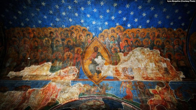 При вході до Кирилівської церкви є цілий фресковий комплекс XII століття – науковець про зображення Страшного суду - фото 1