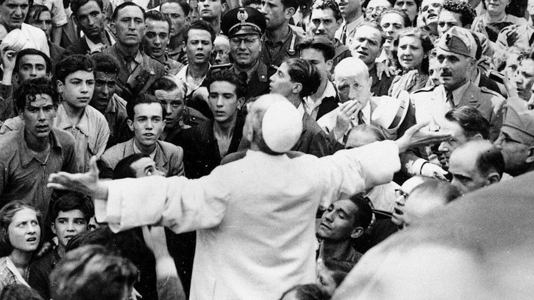 Пій ХІІ і Друга світова війна: чому мовчав Папа? - фото 1