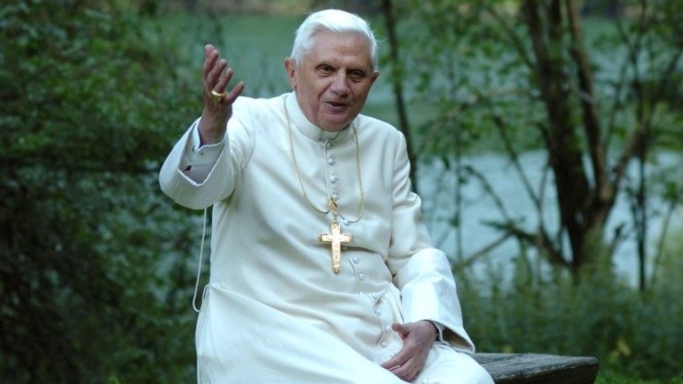 Папі-емериту Бенедиктові XVI сьогодні - 93 - фото 1
