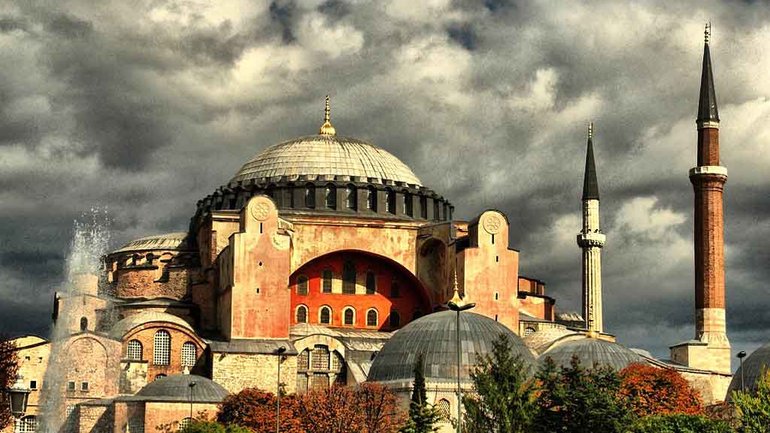 Грецію обурило читання Корану у соборі Святої Софії в Стамбулі - фото 1