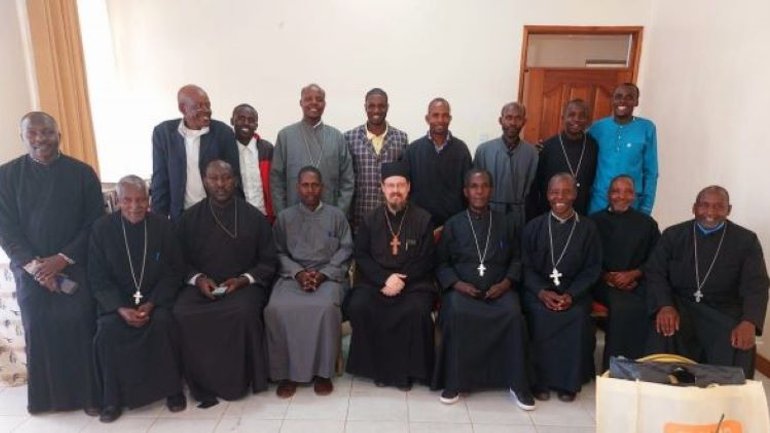В РПЦ хвастаются, что к ним перешли еще 15 священников Александрийского Патриархата - фото 1