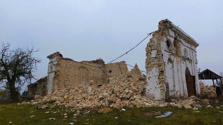 На Миколаївщині росіяни повністю зруйнували 170-літній костел - фото 1