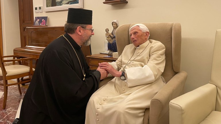 Глава УГКЦ закликав духовенство і вірних молитися за папу-емерита Бенедикта XVI - фото 1