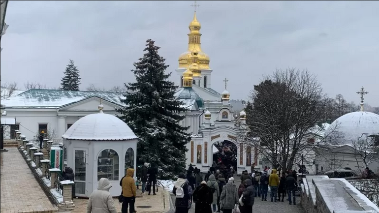 Останній день УПЦ в Києво-Печерській лаврі. Як він пройшов і чи виїде "московська церква" - фото 1