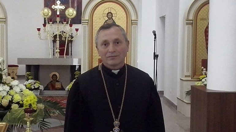 Local collaborators ban the priest of the OCU from conducting services in occupied Dobropillia - фото 1