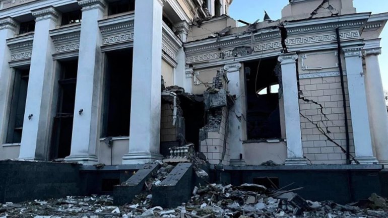 Італія найближчими днями почне відбудову собору в Одесі, який ракетами атакувала РФ - фото 1