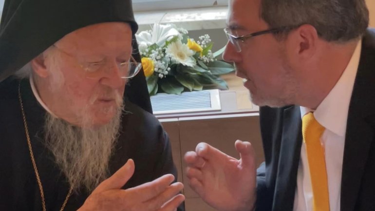 Ukrainian Ambassador in the Vatican discussed five important issues with the Ecumenical Patriarch - фото 1