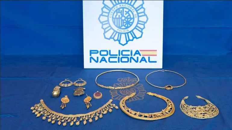 Викрадене з України скіфське золото конфіскували в Іспанії. У справі згадується УПЦ МП - фото 1