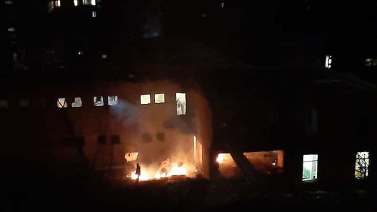 Російська ракета пошкодила житло священика УГКЦ у Мирнограді - фото 1