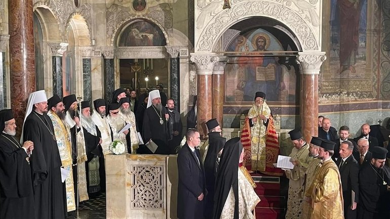 Metropolitan of Kyiv was on the funeral of Patriarch Neophyte - фото 1