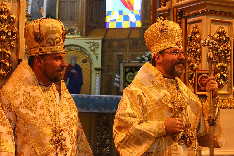 Патріарх Святослав привіз буковинським греко-католикам першого єпископа - фото 54355