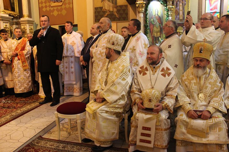 Патріарх Святослав привіз буковинським греко-католикам першого єпископа - фото 54356