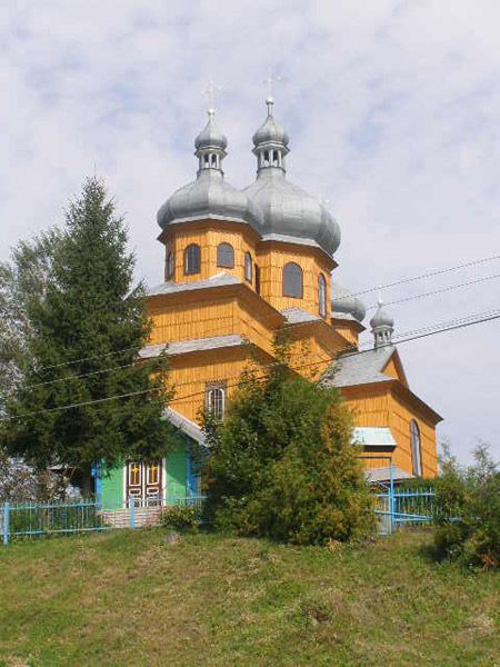 У Розгадові на Тернопільщині ремонтують столітній дерев’яний храм - фото 56096