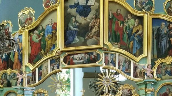 Відреставрований старовинний іконостас повернувся у храм на Львівщині - фото 56512