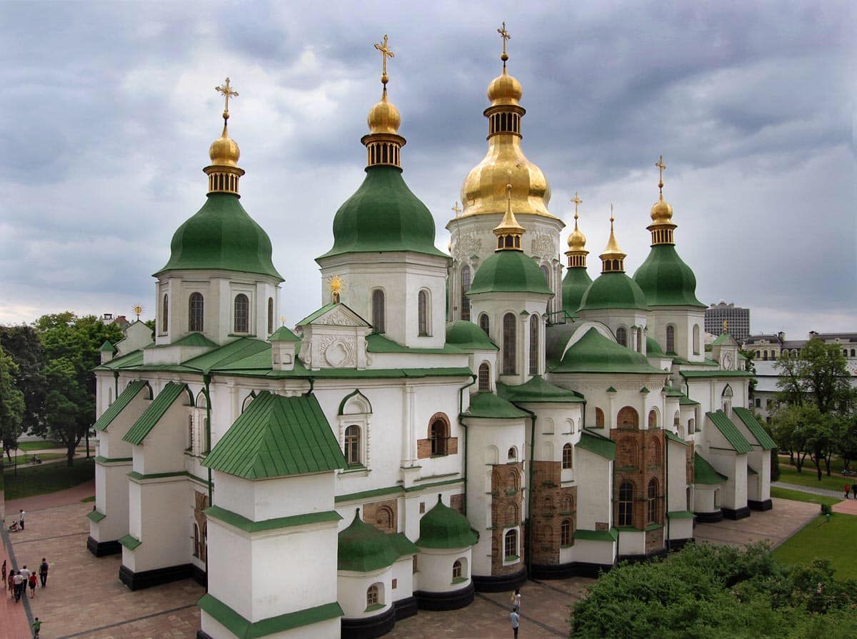 Сенсационная находка на территории Софии Киевской свидетельствует, что собор закладывали минимум дважды и в разное время - фото 59768