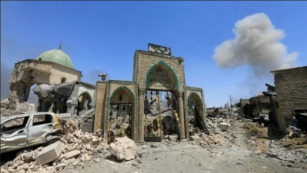 Бойовики ІДІЛ підірвали головну мечеть Мосула - фото 68251
