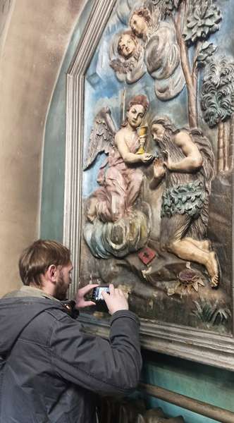 У колишньому соборі УПЦ МП Кременця досліджують старовинні фрески та іконостас, пошкоджені через недогляд - фото 128485