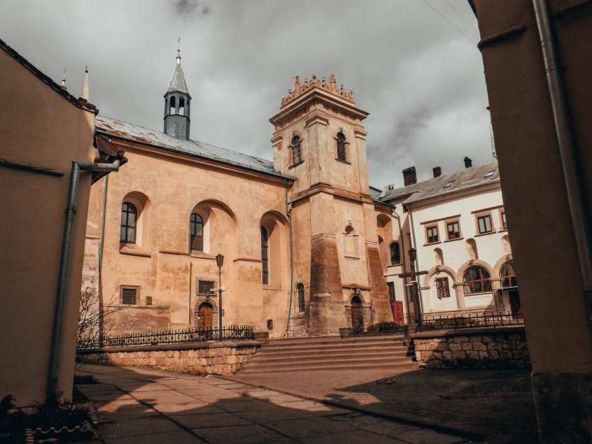 Як реставрували ренесансний аттик одного із найдавніших жіночих монастирів у Львові - фото 131756
